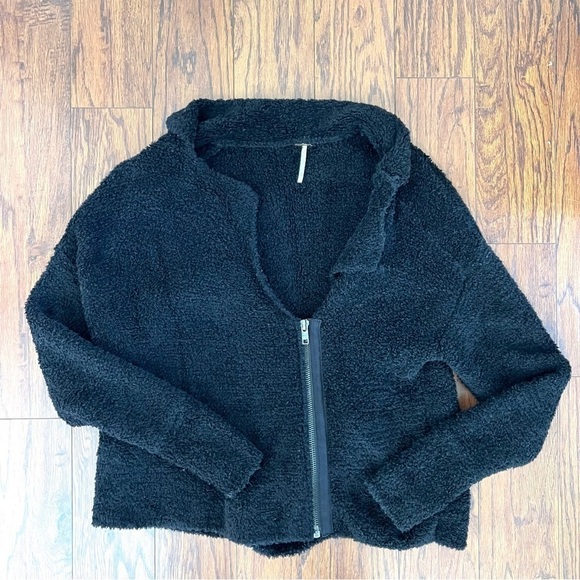 Free People Wool Oversized Teddy Moto Jacket Sweater Size Medium - Picture 12 of 15